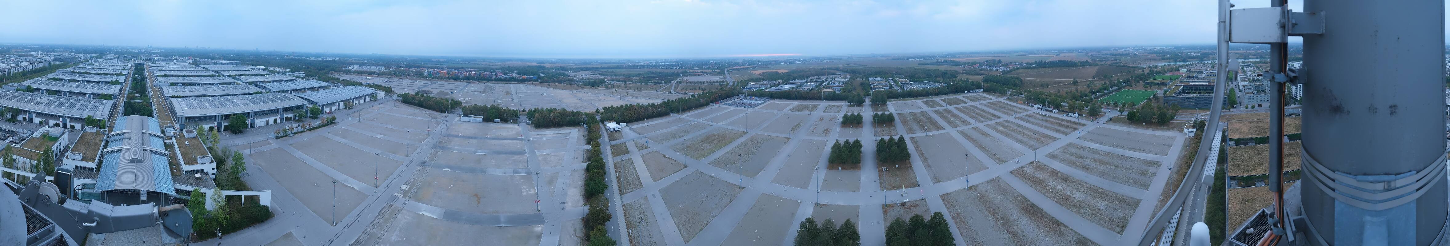Archiv Foto Webcam München: Messeturm Riem (Messestadt Ost)