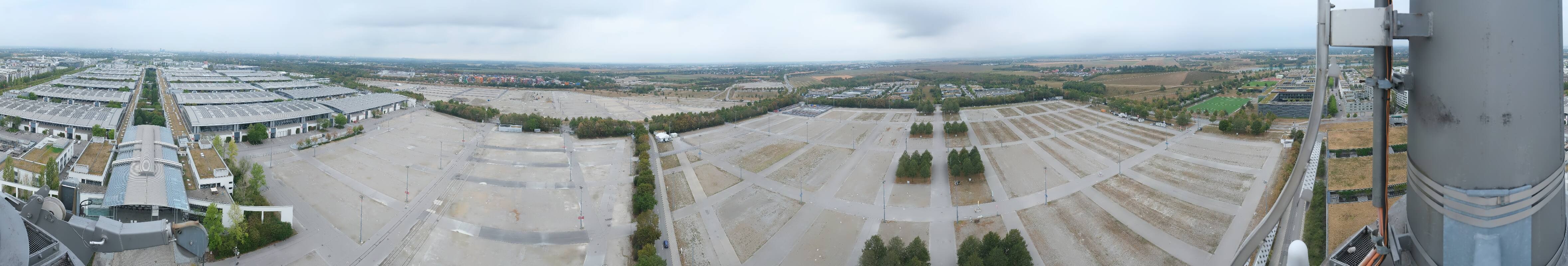 Archiv Foto Webcam München: Messeturm Riem (Messestadt Ost)