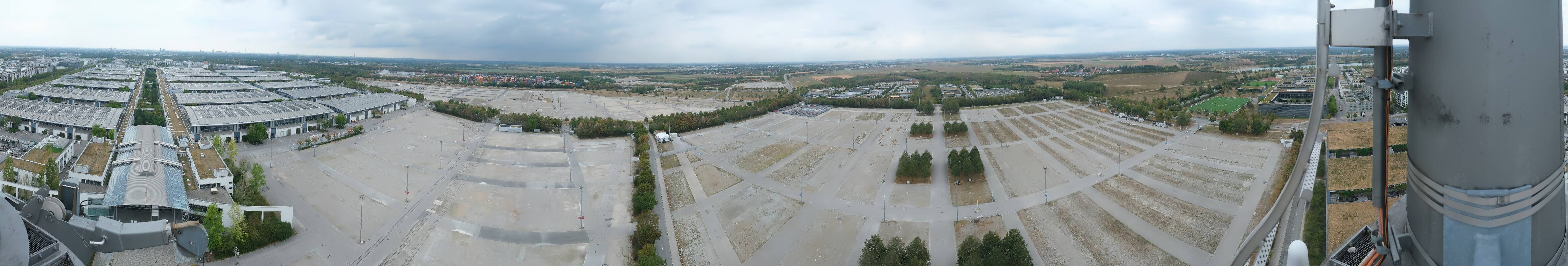 Archiv Foto Webcam München: Messeturm Riem (Messestadt Ost)