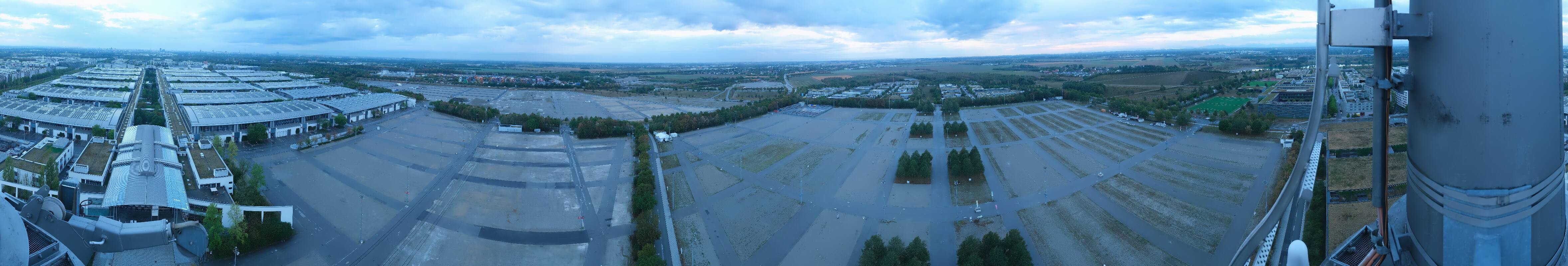 Archiv Foto Webcam München: Messeturm Riem (Messestadt Ost)