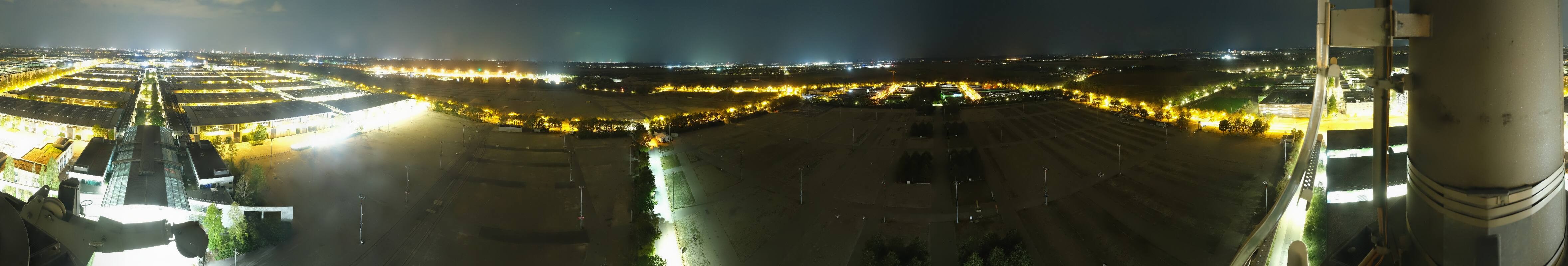 Archiv Foto Webcam München: Messeturm Riem (Messestadt Ost)