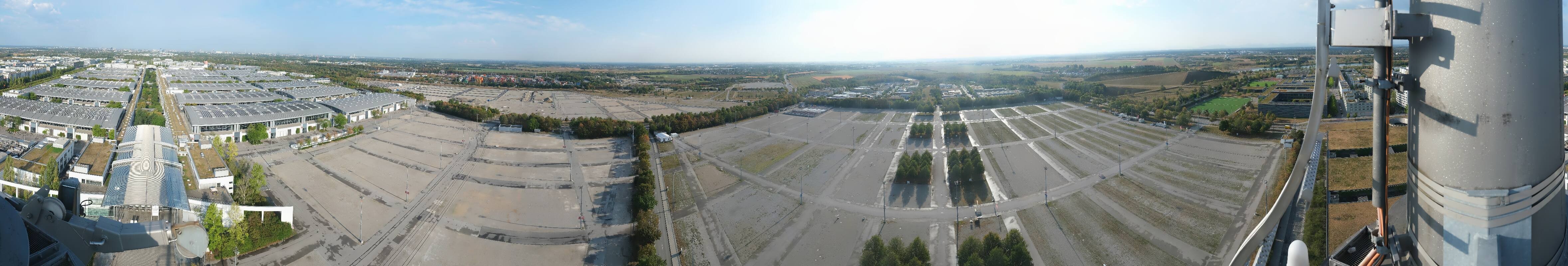 Archiv Foto Webcam München: Messeturm Riem (Messestadt Ost)