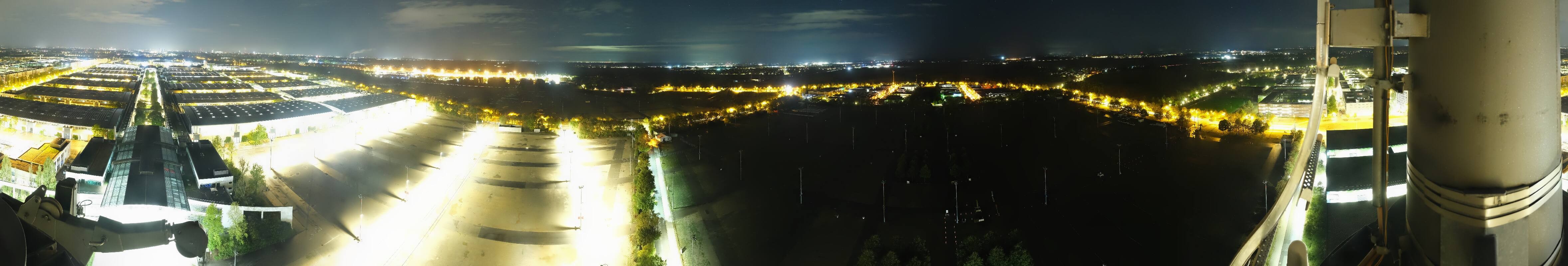 Archiv Foto Webcam München: Messeturm Riem (Messestadt Ost)