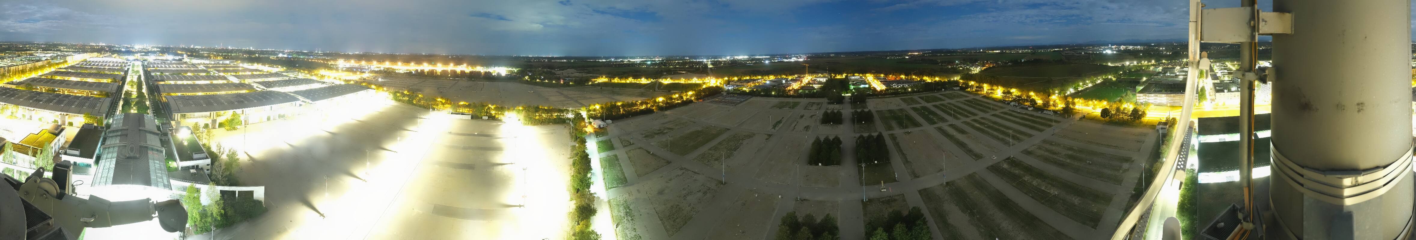Archiv Foto Webcam München: Messeturm Riem (Messestadt Ost)