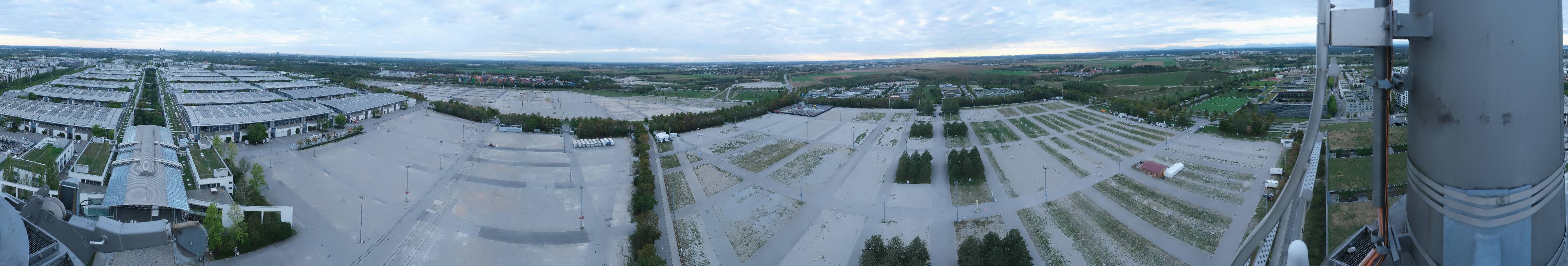 Archiv Foto Webcam München: Messeturm Riem (Messestadt Ost)