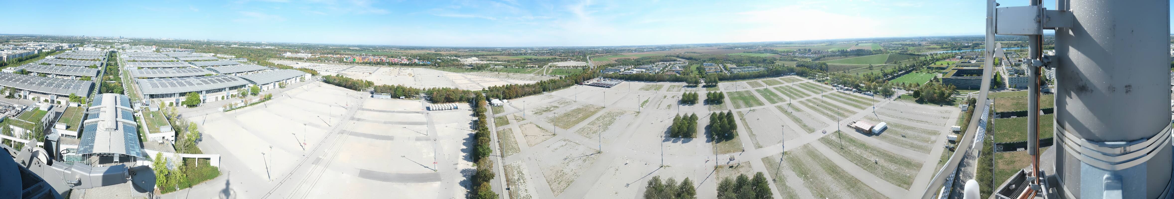 Archiv Foto Webcam München: Messeturm Riem (Messestadt Ost)