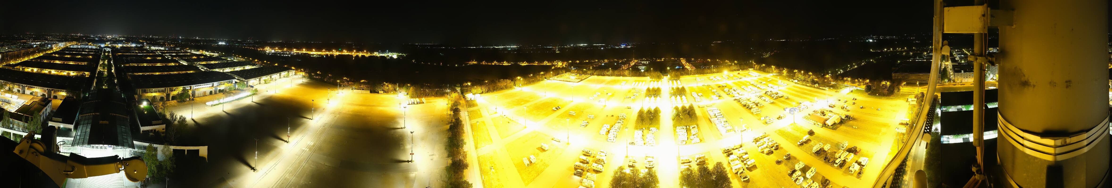 Archiv Foto Webcam München: Messeturm Riem (Messestadt Ost)