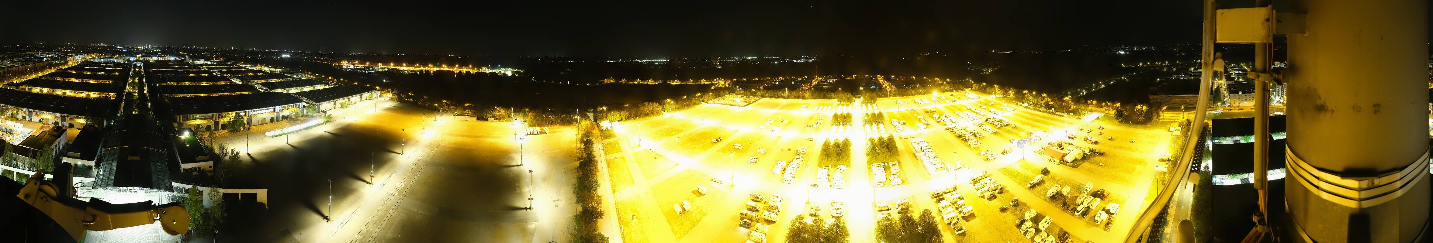 Archiv Foto Webcam München: Messeturm Riem (Messestadt Ost)