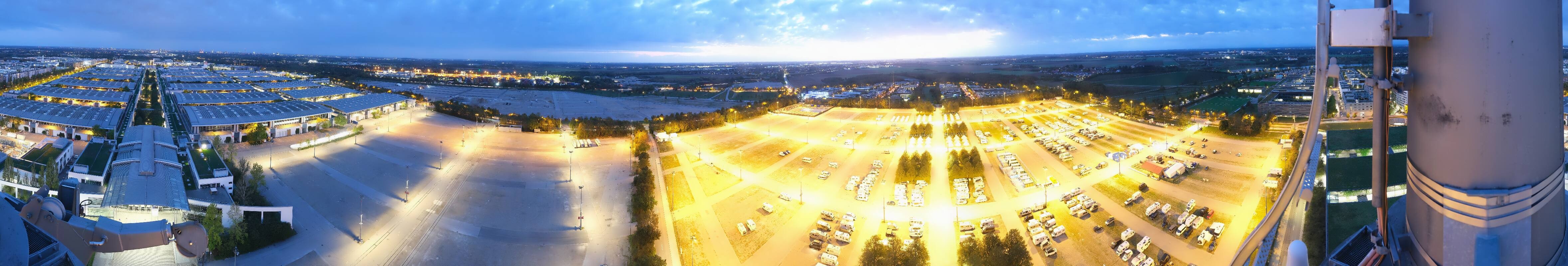 Archiv Foto Webcam München: Messeturm Riem (Messestadt Ost)