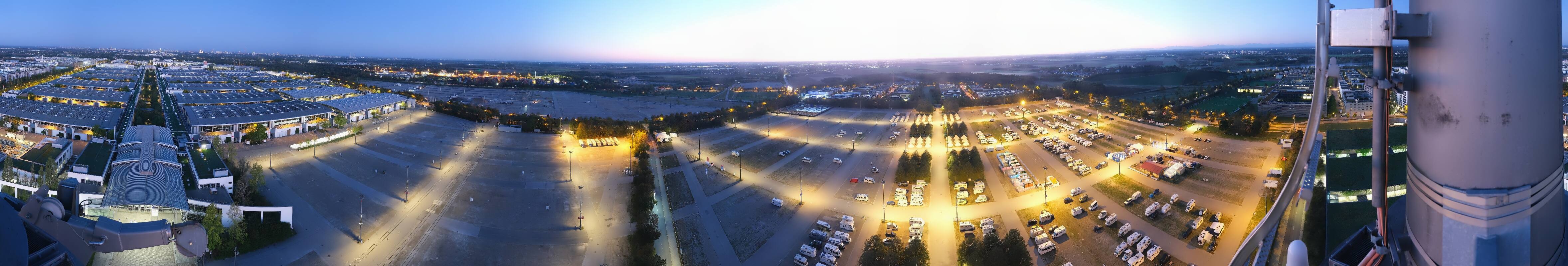 Archiv Foto Webcam München: Messeturm Riem (Messestadt Ost)