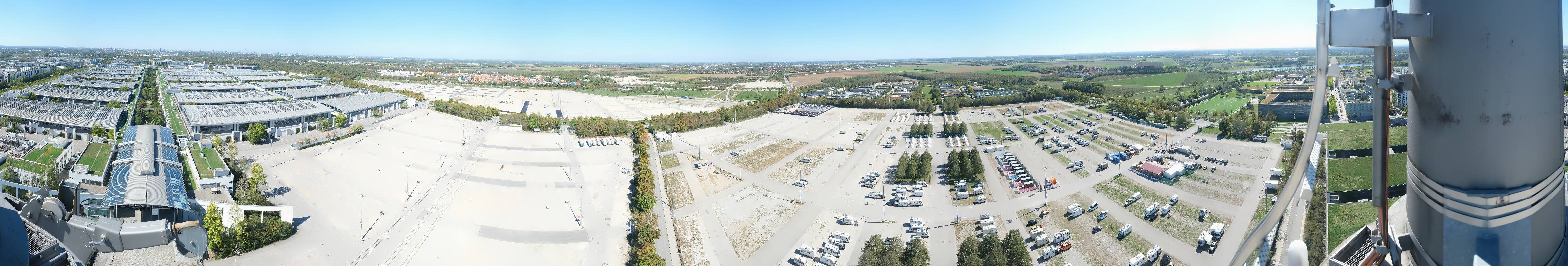 Archiv Foto Webcam München: Messeturm Riem (Messestadt Ost)