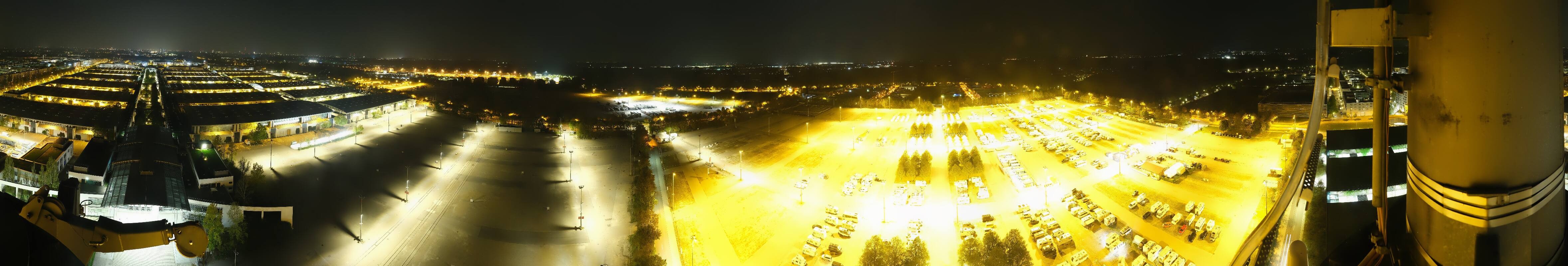 Archiv Foto Webcam München: Messeturm Riem (Messestadt Ost)