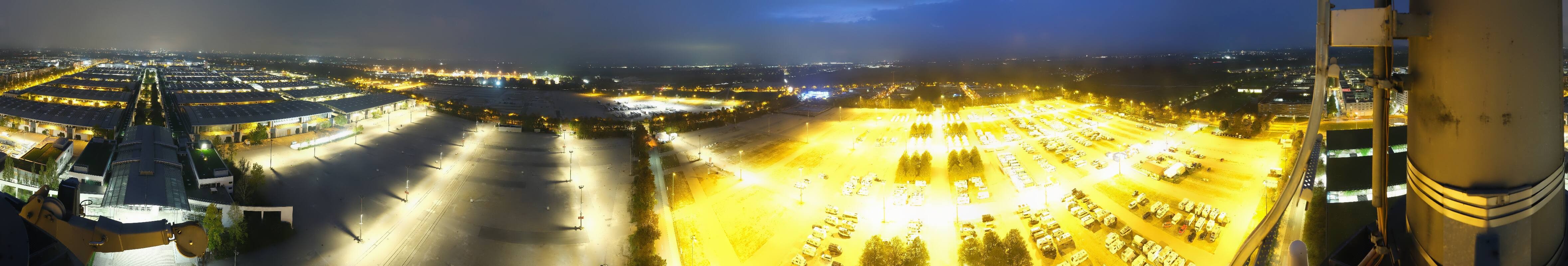 Archiv Foto Webcam München: Messeturm Riem (Messestadt Ost)