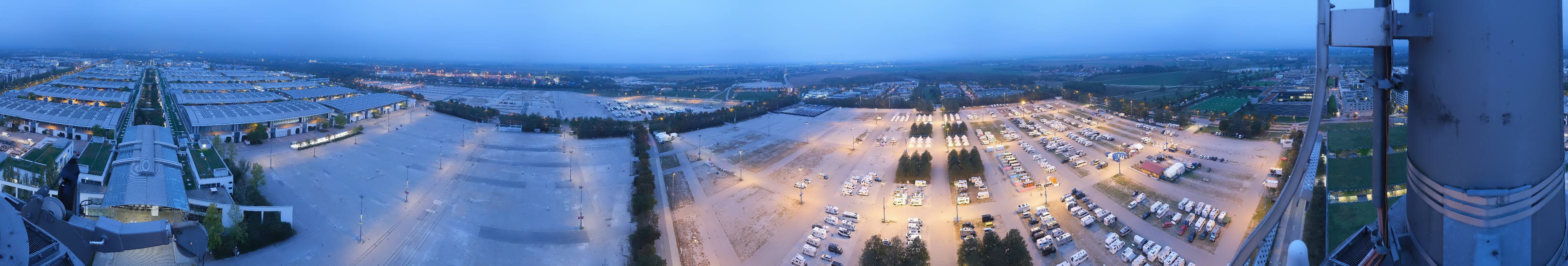 Archiv Foto Webcam München: Messeturm Riem (Messestadt Ost)