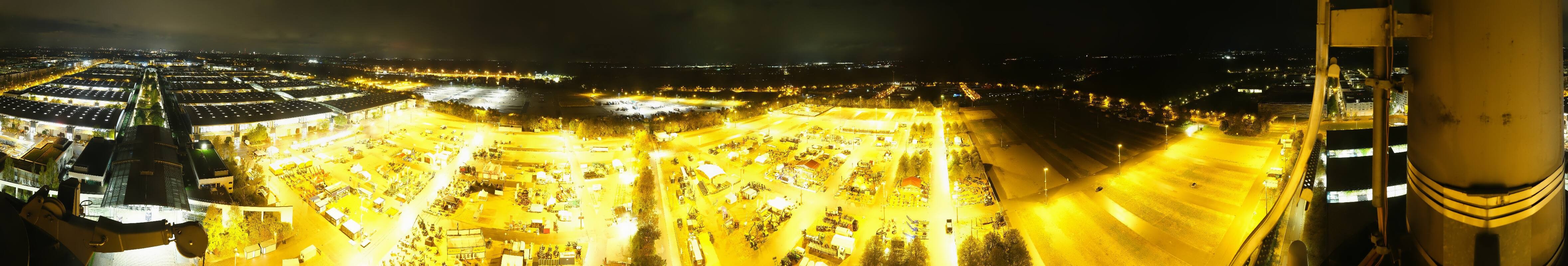 Archived image Webcam Munich: Messe München Riem