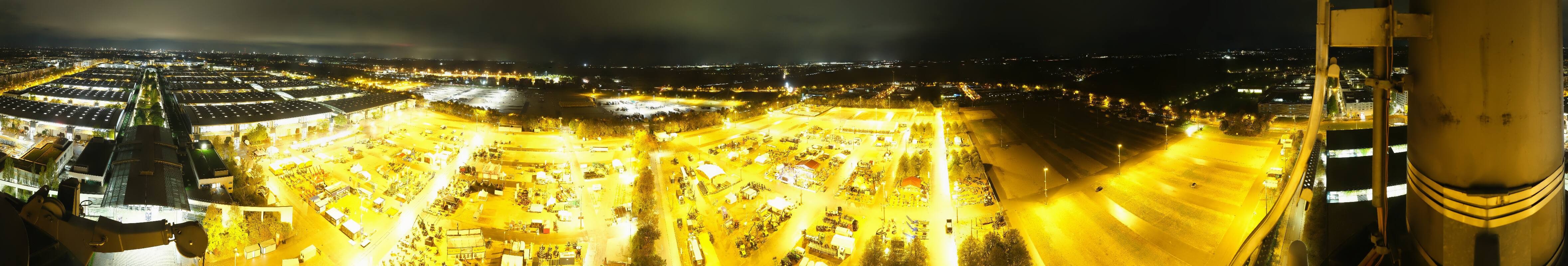Archived image Webcam Munich: Messe München Riem