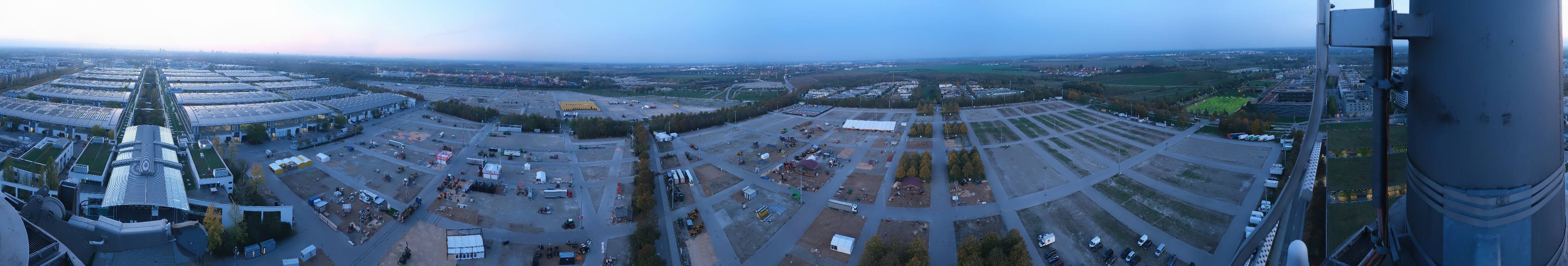 Archiv Foto Webcam München: Messeturm Riem (Messestadt Ost)