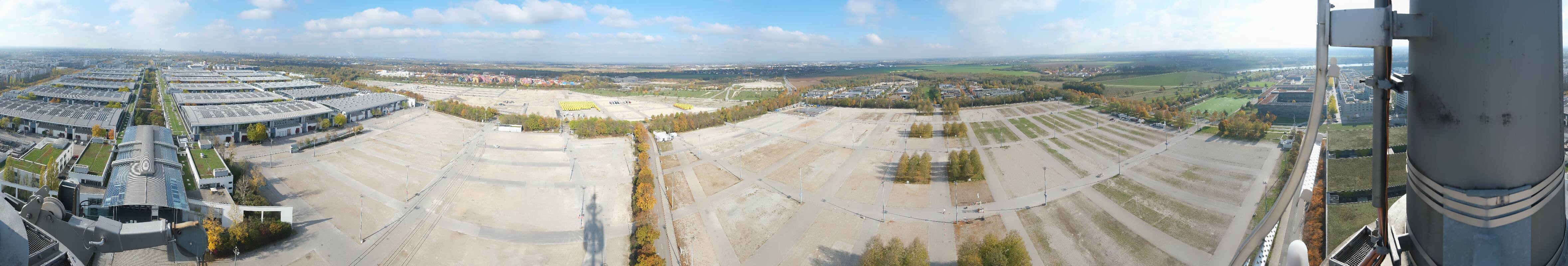 Archiv Foto Webcam München: Messeturm Riem (Messestadt Ost)