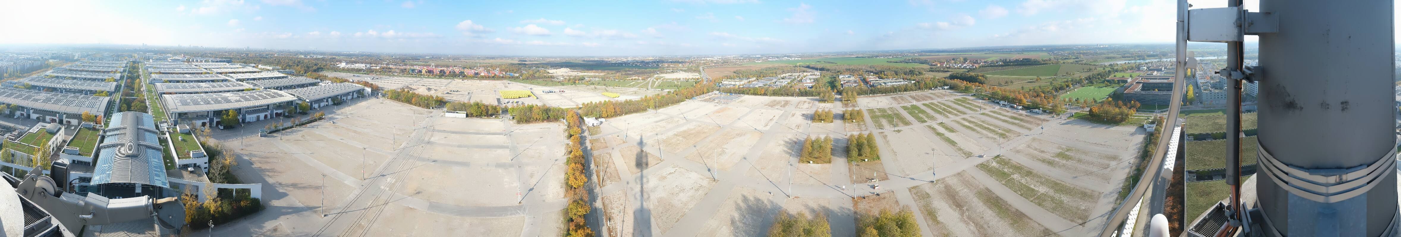 Archiv Foto Webcam München: Messeturm Riem (Messestadt Ost)