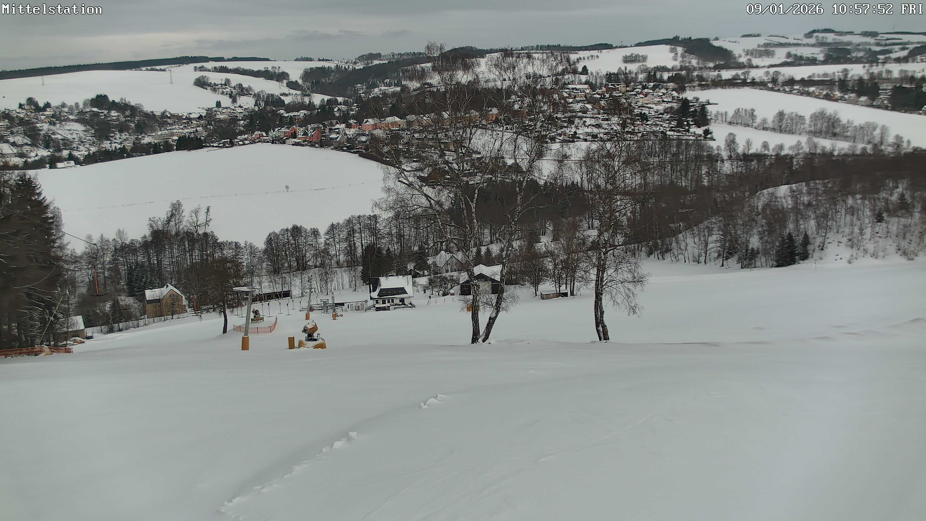 Archiv Foto Webcam Lössnitz: Skilift Mittelstation