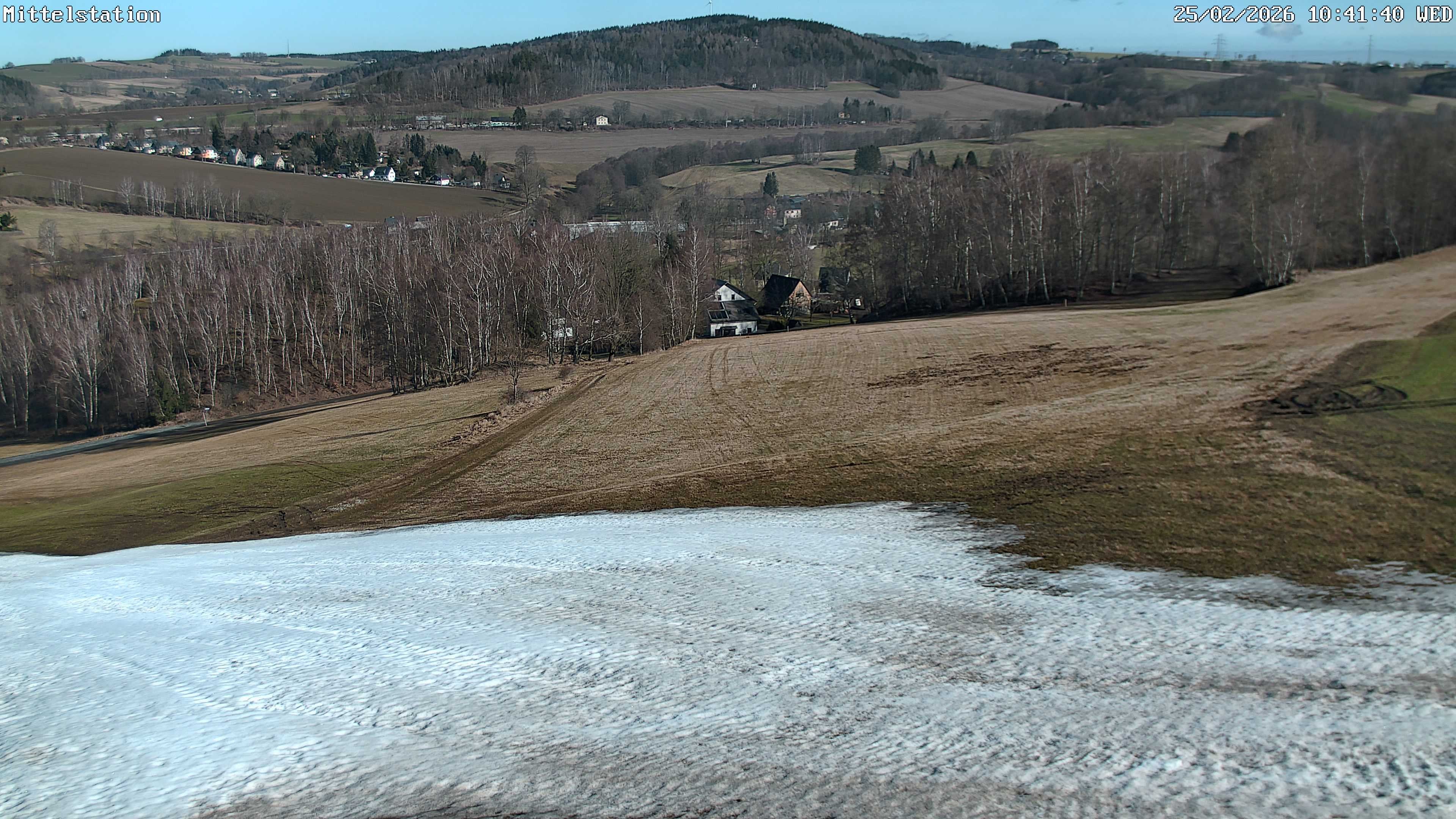 Archiv Foto Webcam Lössnitz: Skilift Mittelstation