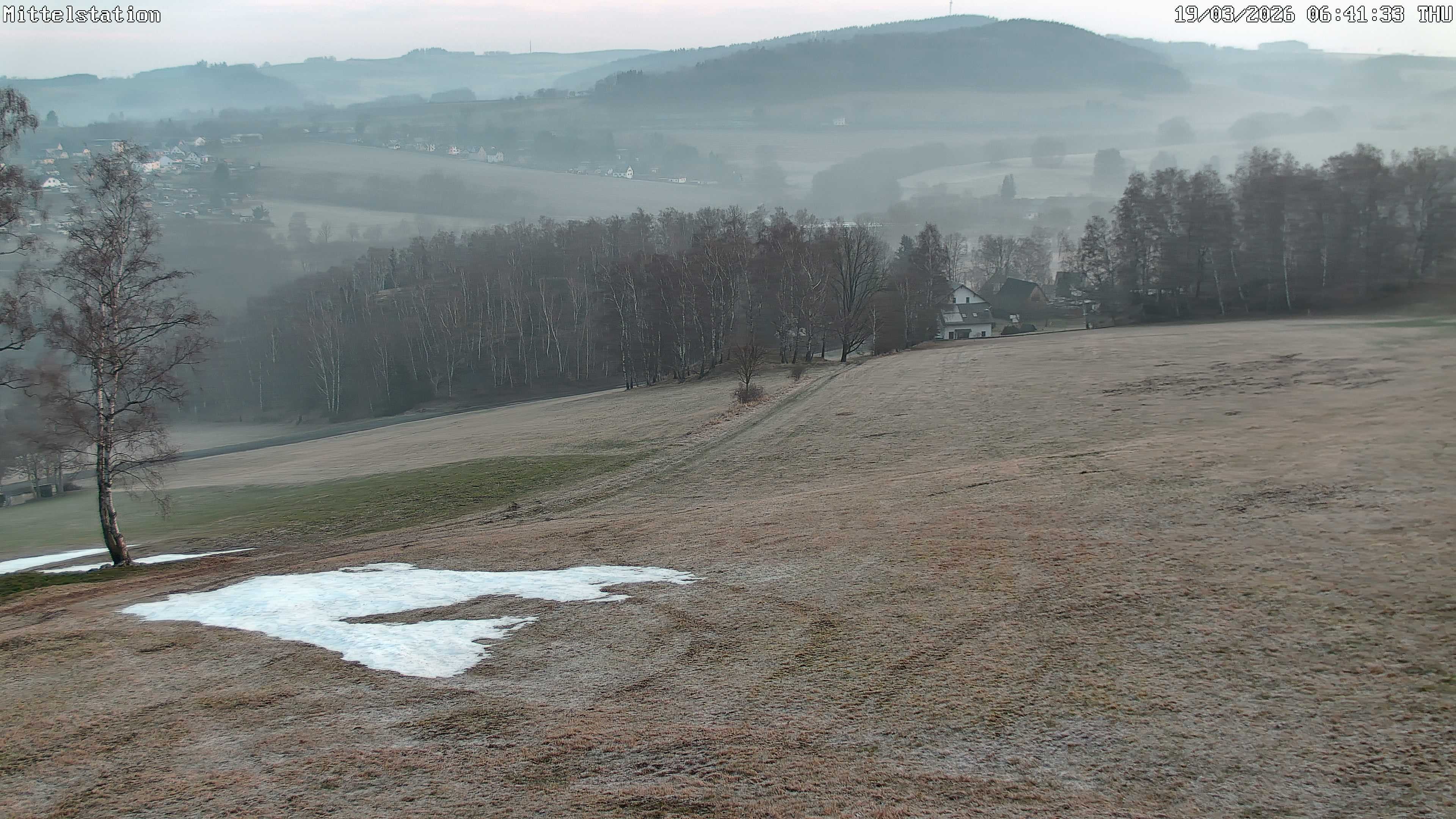 Archiv Foto Webcam Lössnitz: Skilift Mittelstation