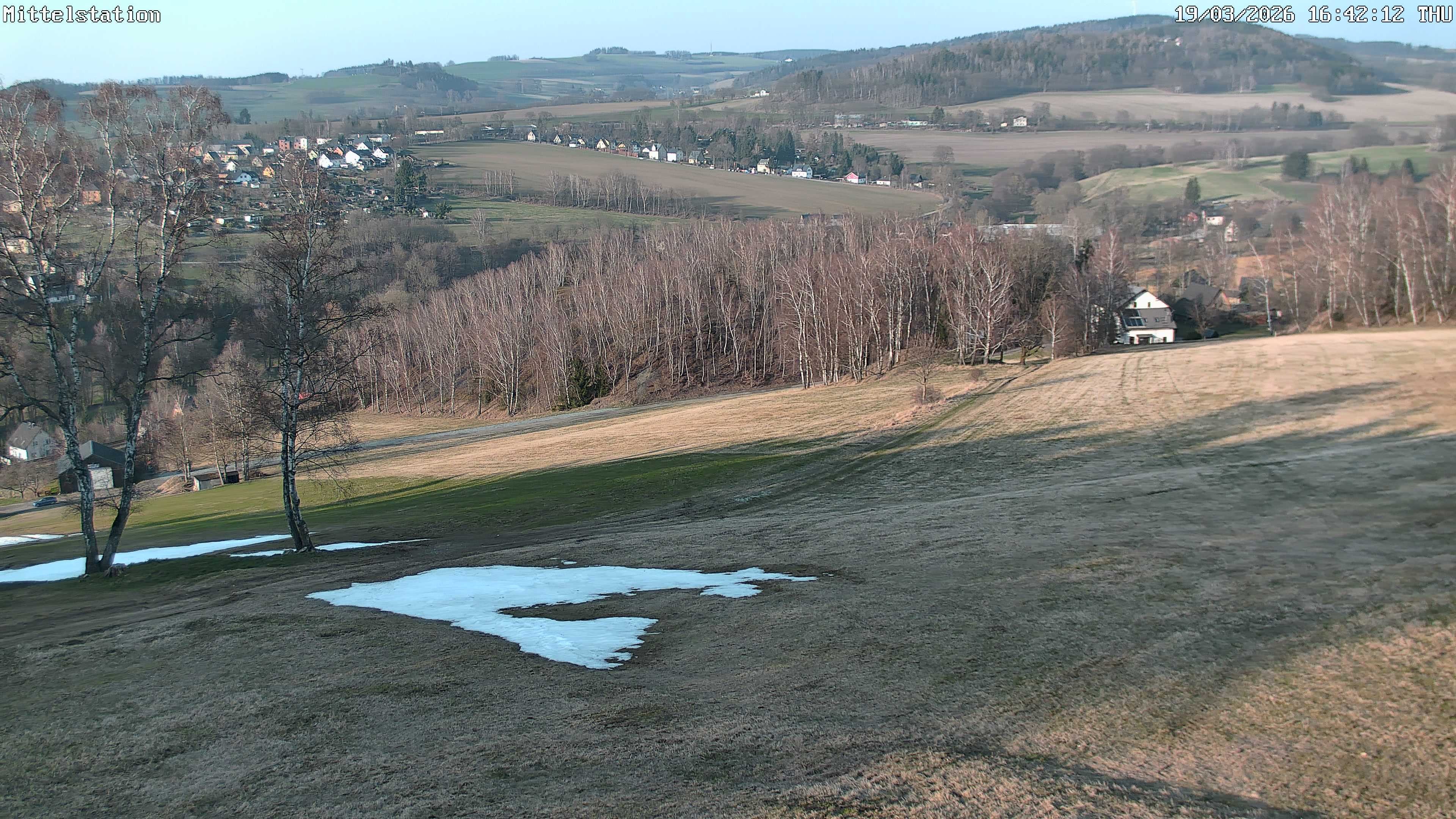 Archiv Foto Webcam Lössnitz: Skilift Mittelstation
