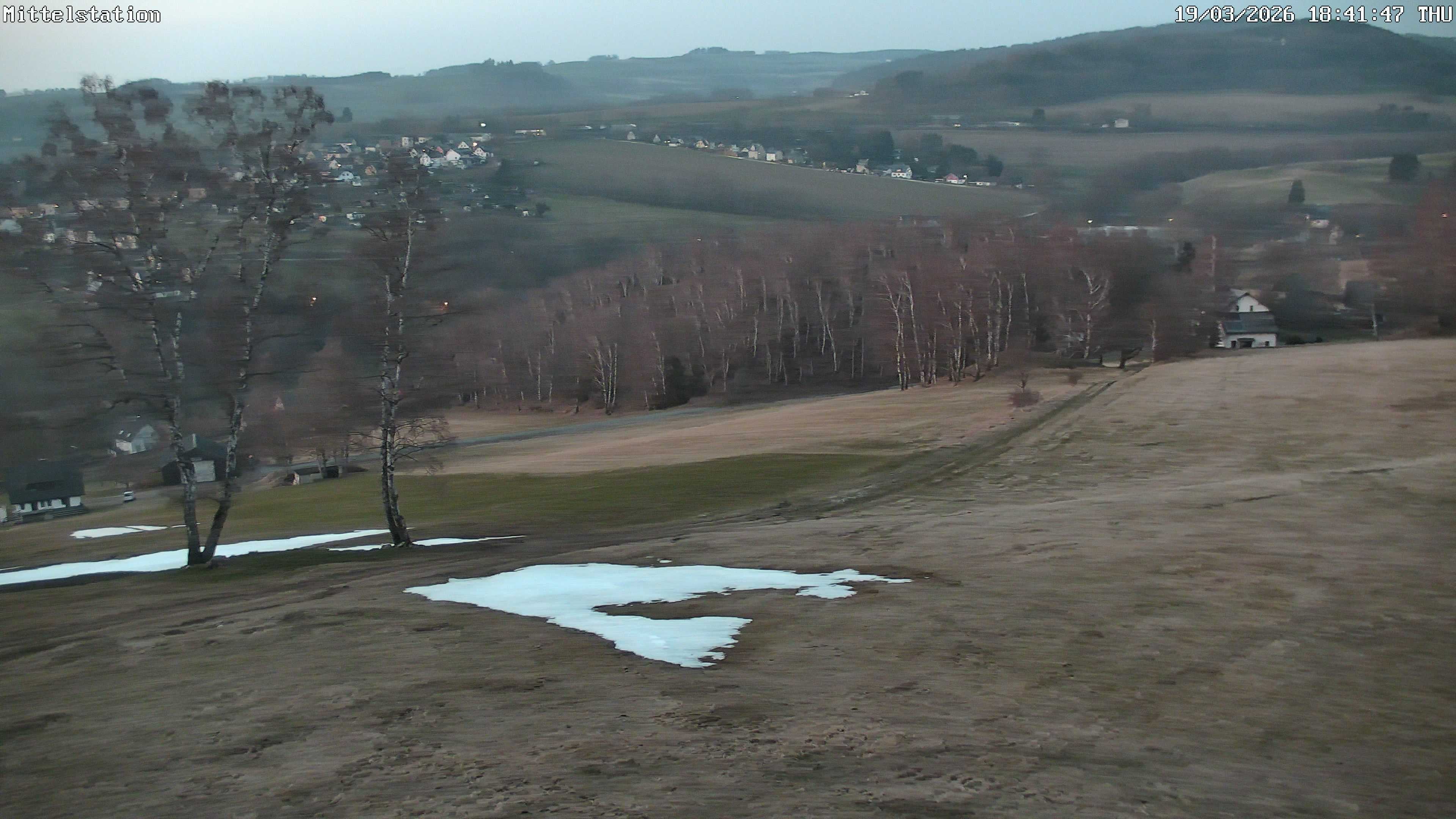 Archiv Foto Webcam Lössnitz: Skilift Mittelstation