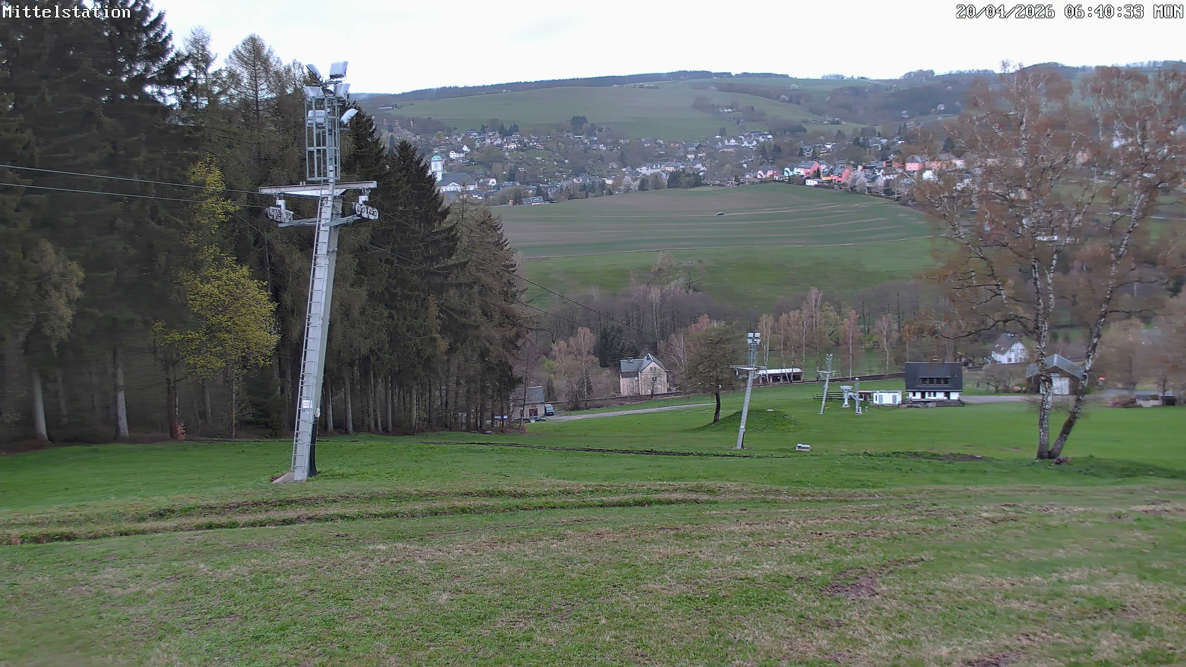 Archiv Foto Webcam Lössnitz: Skilift Mittelstation