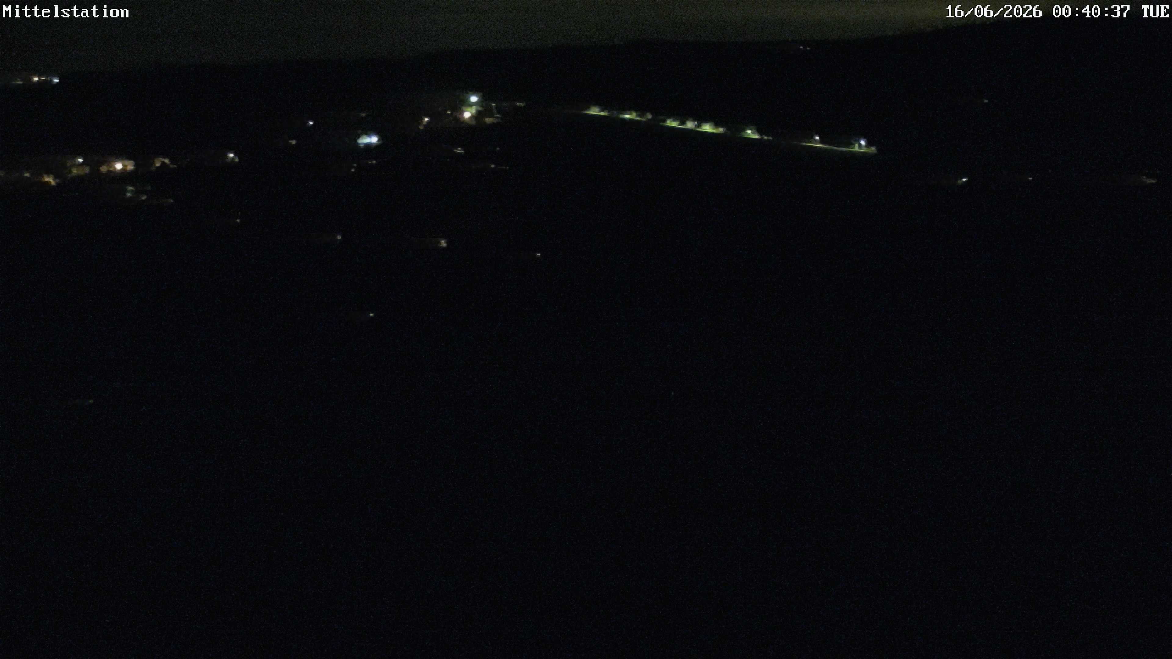 Archiv Foto Webcam Lössnitz: Skilift Mittelstation