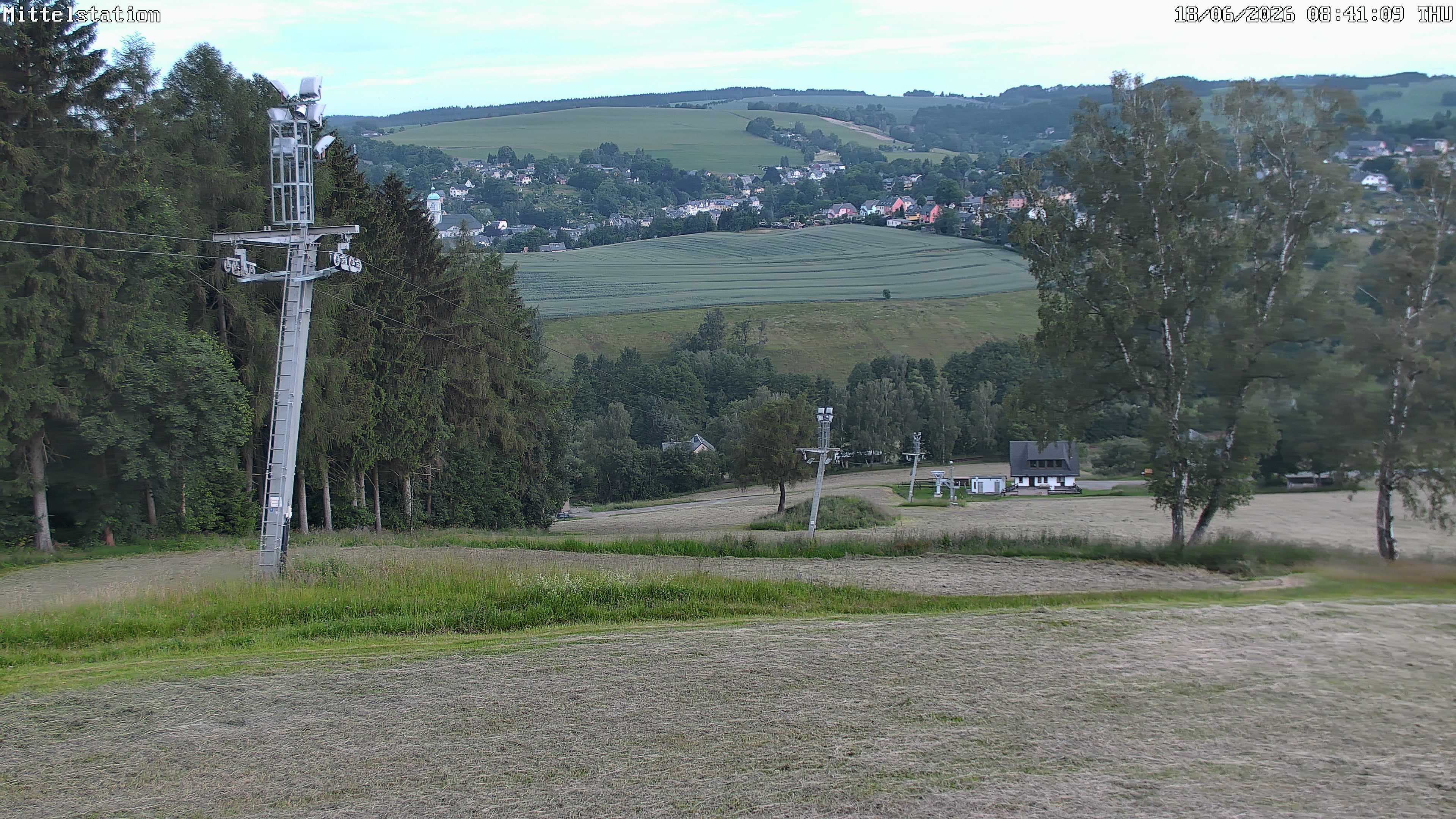 Archiv Foto Webcam Lössnitz: Skilift Mittelstation
