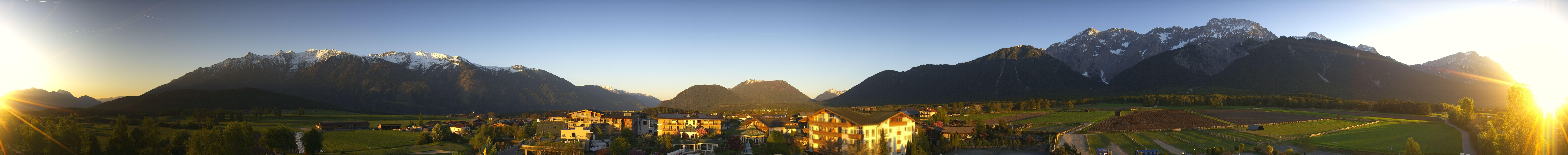 Archiv Foto Webcam Alpenresort Schwarz: Mieminger Plateau