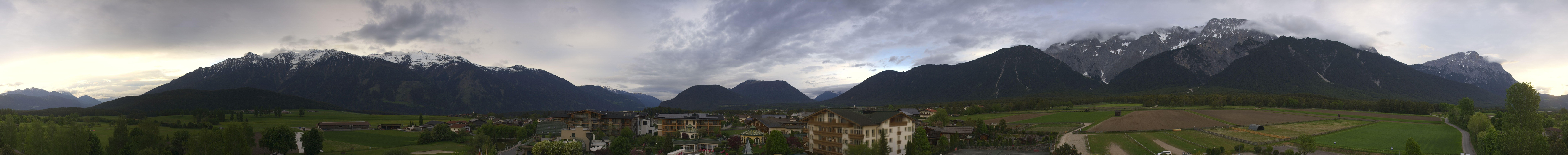 Archived image Webcam Alpenresort Schwarz at Mieming Plateau