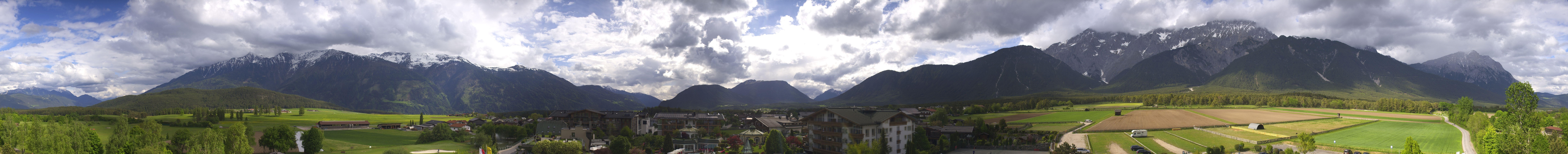 Archived image Webcam Alpenresort Schwarz at Mieming Plateau
