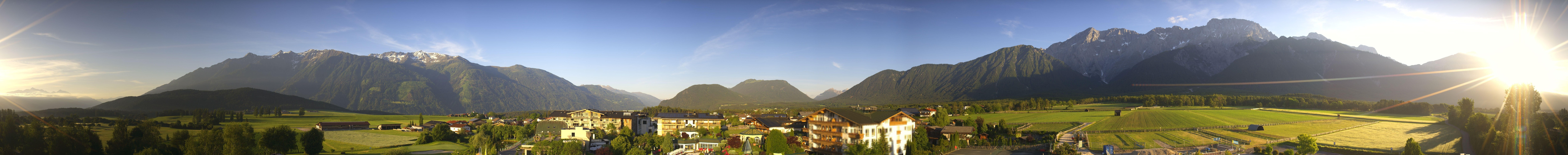 Archived image Webcam Alpenresort Schwarz at Mieming Plateau