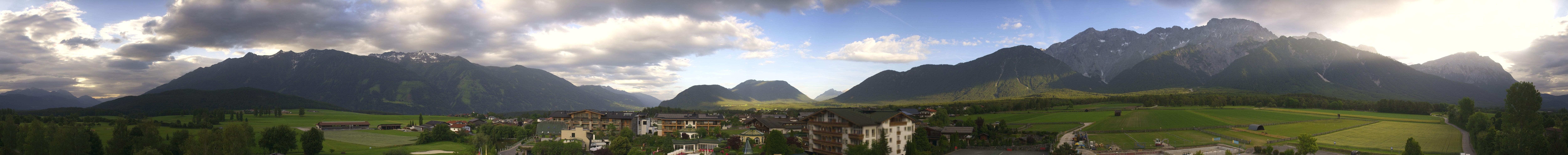 Archived image Webcam Alpenresort Schwarz at Mieming Plateau