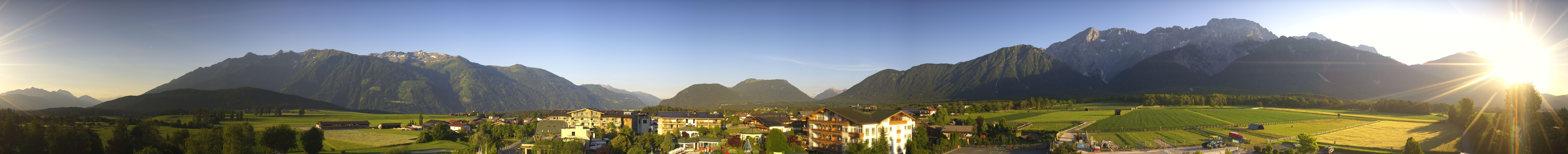 Archived image Webcam Alpenresort Schwarz at Mieming Plateau