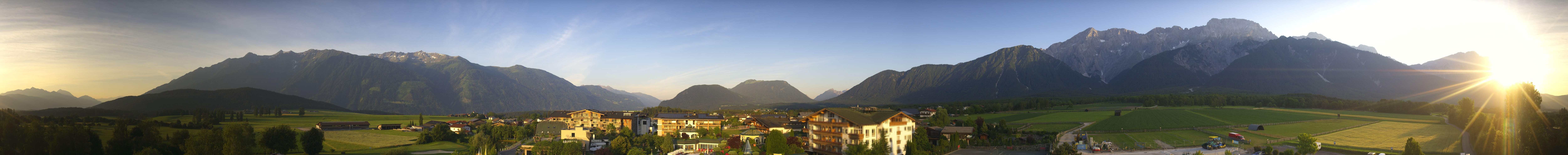 Archived image Webcam Alpenresort Schwarz at Mieming Plateau