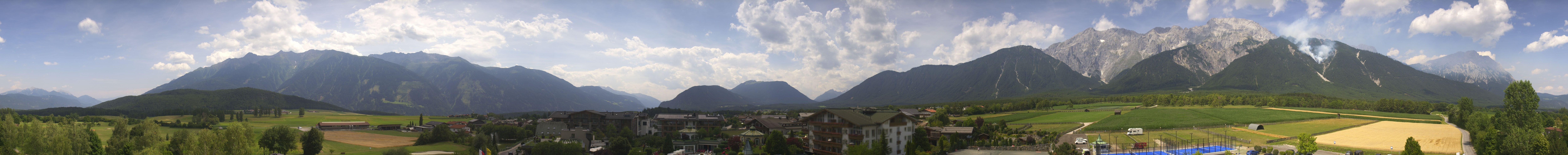 Archived image Webcam Alpenresort Schwarz at Mieming Plateau