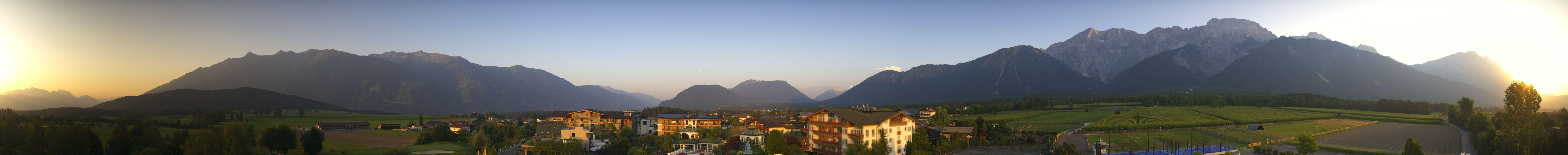 Archiv Foto Webcam Alpenresort Schwarz: Mieminger Plateau