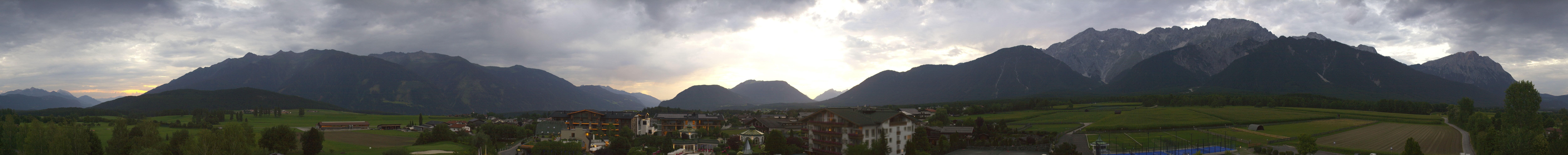 Archiv Foto Webcam Alpenresort Schwarz: Mieminger Plateau