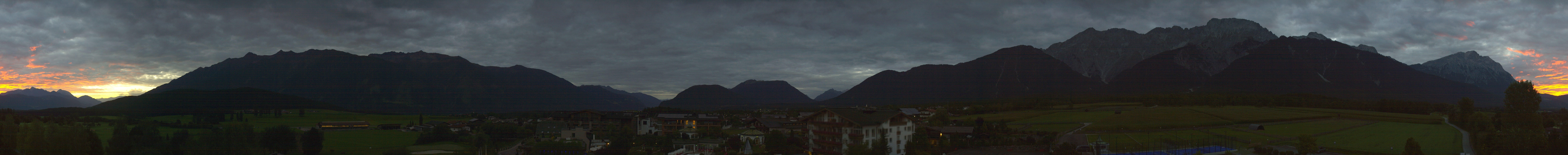Archived image Webcam Alpenresort Schwarz at Mieming Plateau