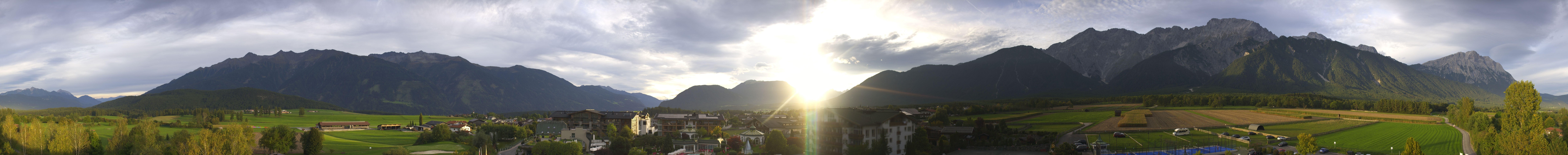 Archived image Webcam Alpenresort Schwarz at Mieming Plateau
