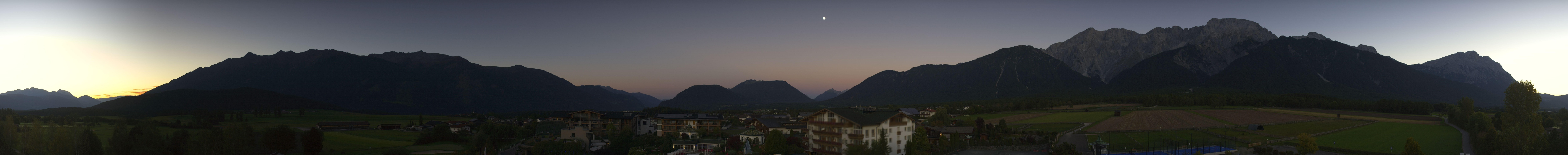 Archived image Webcam Alpenresort Schwarz at Mieming Plateau