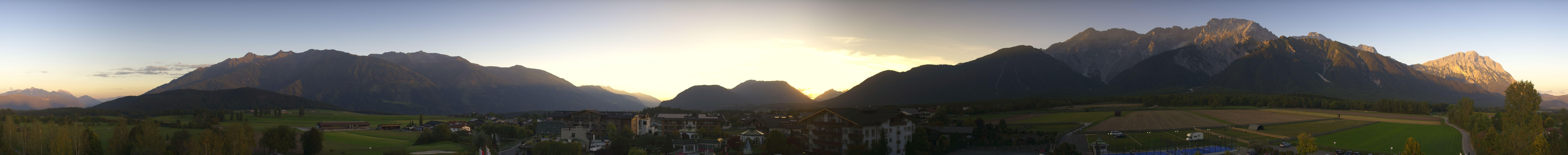 Archived image Webcam Alpenresort Schwarz at Mieming Plateau
