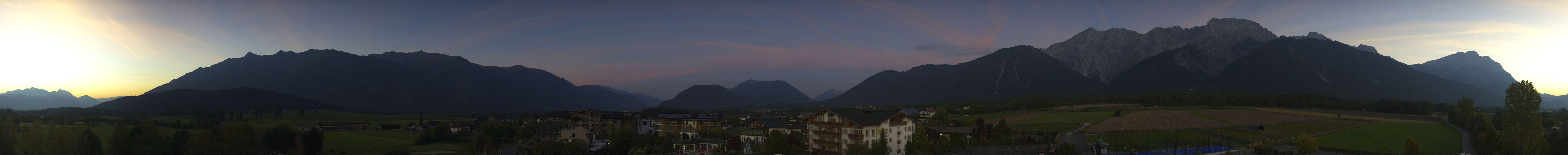 Archived image Webcam Alpenresort Schwarz at Mieming Plateau