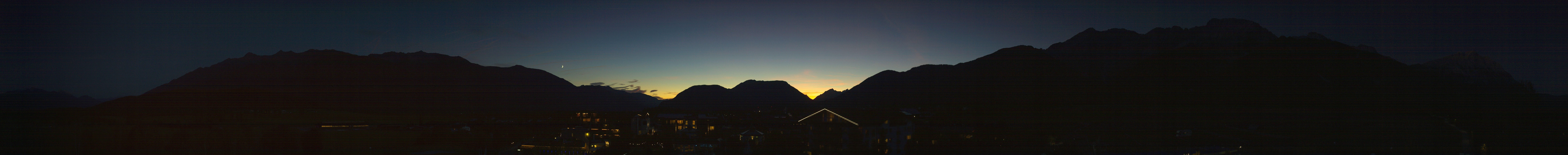 Archived image Webcam Alpenresort Schwarz at Mieming Plateau