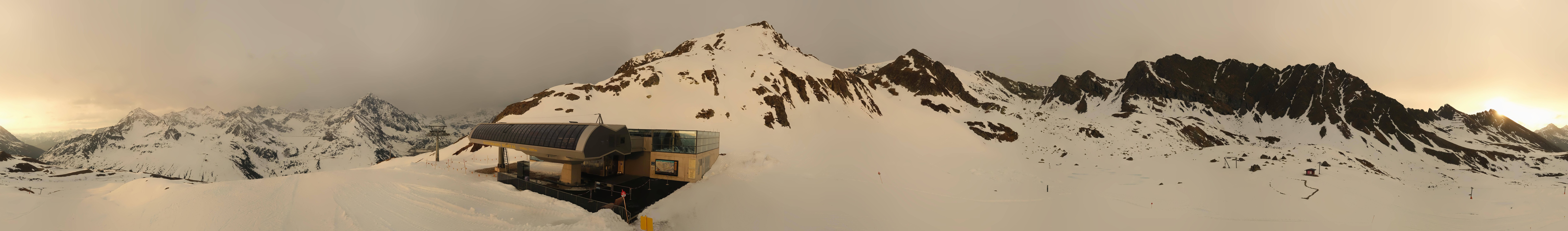 Archived image Webcam Kaiserbahn Lift Kühtai