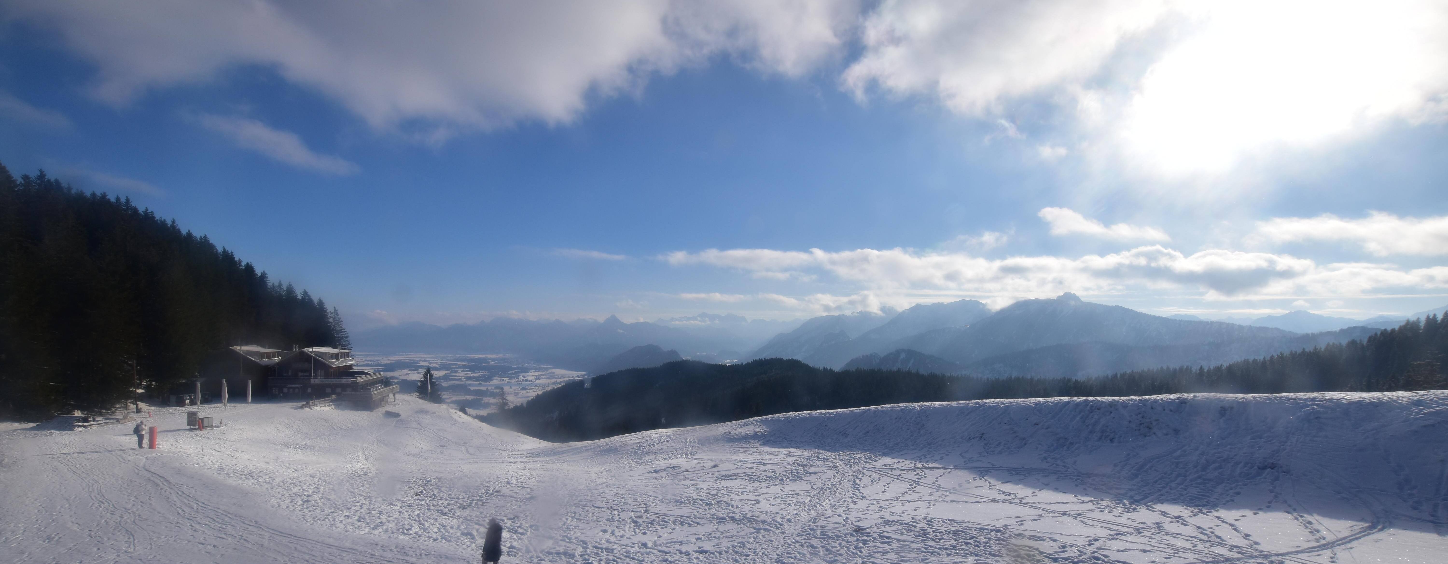 Archiv Foto Webcam Alpspitzbahn Nesselwang: Sportheim Böck