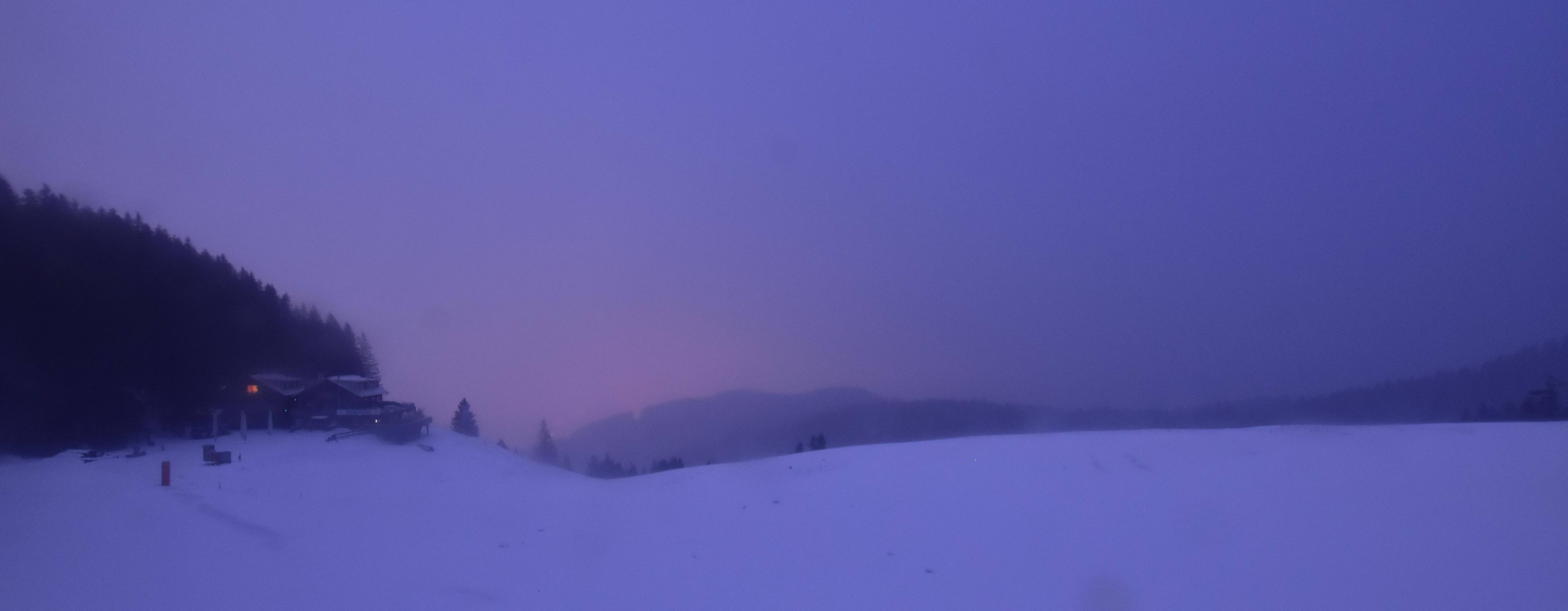 Archived image Webcam Alpspitzbahn Nesselwang: Sports Club Böck